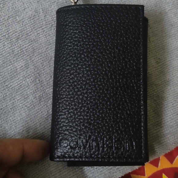 Calvin Klein Card case with Key ring- ideal Diwali gift - Picture 2 of 5